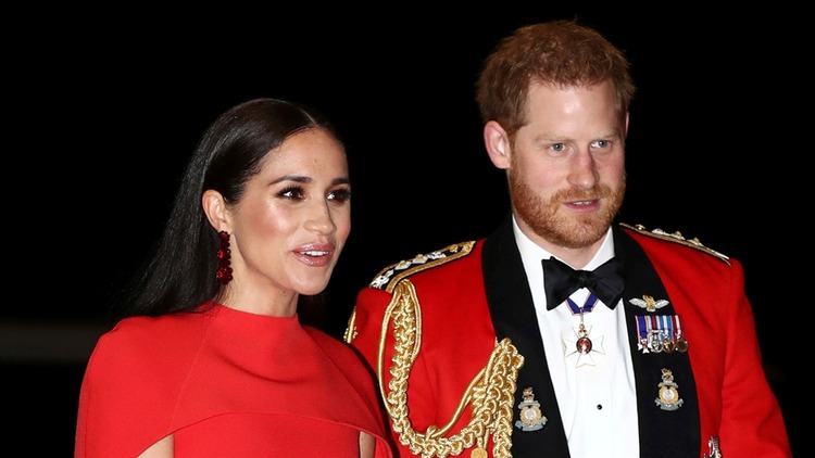 Prince Harry and Duchess of Sussex has left Canada to spend some time together in Los Angeles now! Read to know all details here. 9